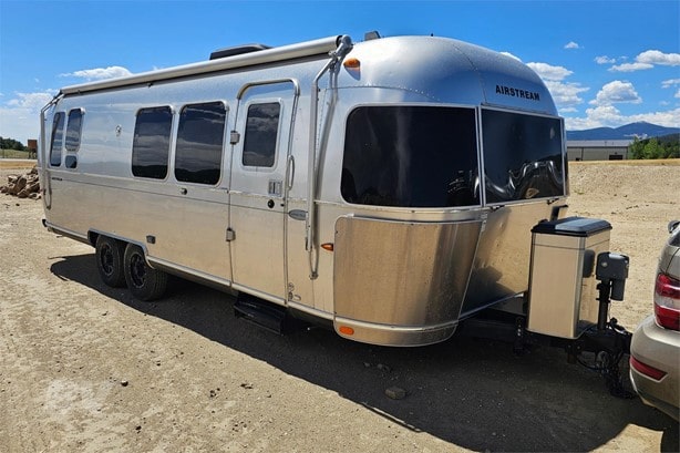 2010 Airstream 28RB Travel Trailer for sale