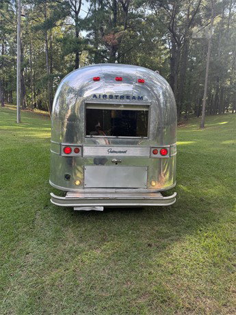 1968 Airstream International 30RB Travel Trailer for sale — view 4