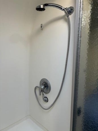 2019 Airstream Serenity 30RB Travel Trailer for sale — view 4
