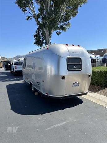 2008 Airstream Safari Sport 22 Travel Trailer for sale — view 4