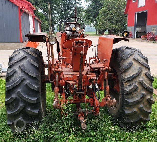 1970 Allis-Chalmers Tractor - Wheel for sale — view 4