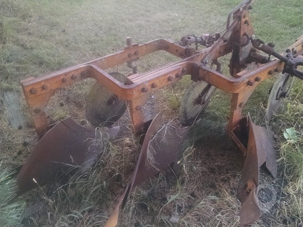 Allis-Chalmers Tillage - Plough for sale — view 2