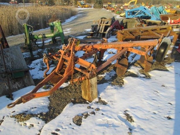 Allis-Chalmers Tillage - Plough for sale — view 2