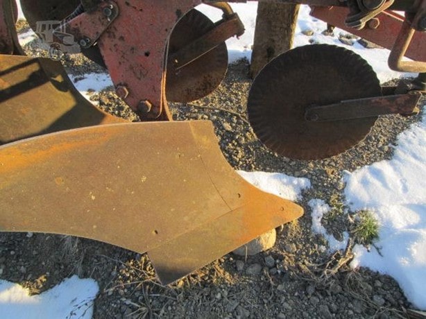Allis-Chalmers Tillage - Plough for sale — view 5