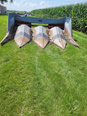 Allis-Chalmers 438C Header - Row Crop for sale