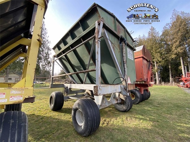 2000 Artex Harvest - Forage Wagon for sale — view 4