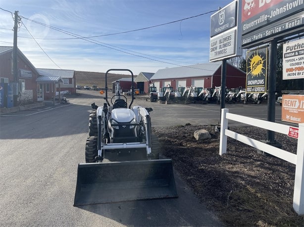 2022 Bobcat Tractor - Wheel for sale — view 2