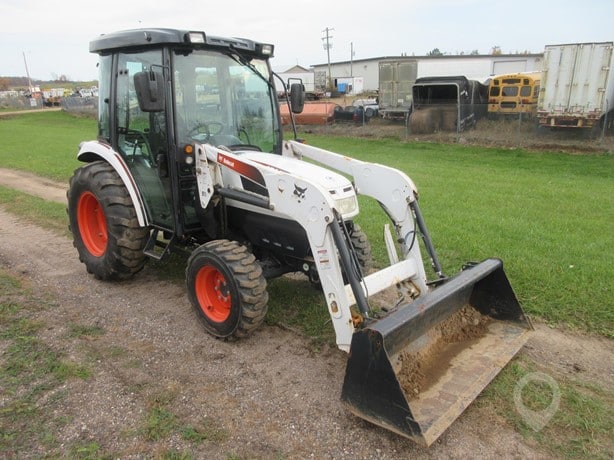 Bobcat Tractor - Wheel for sale — view 2