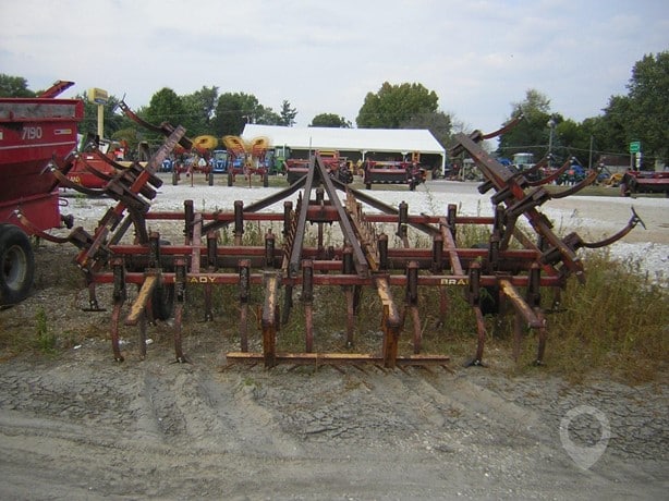 Brady W11 Tillage - Cultivator for sale — view 3