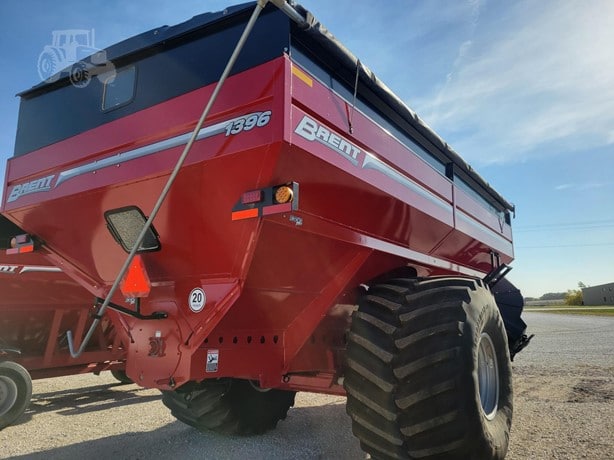2022 Brent Grain Cart for sale — view 3