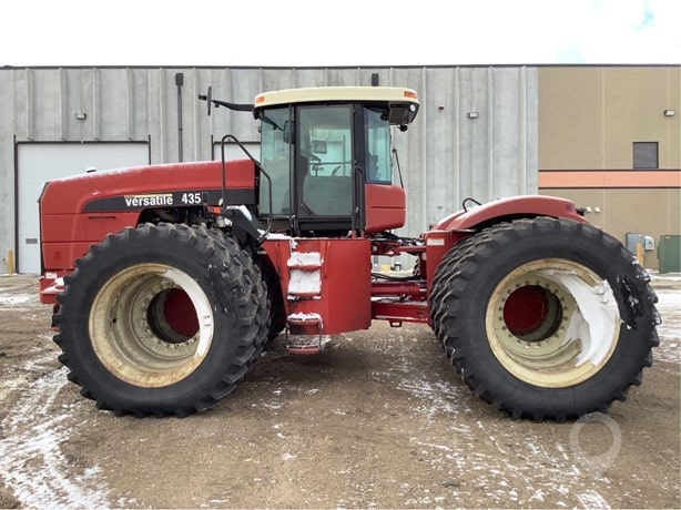 2007 Buhler Versatile Tractor - Wheel for sale
