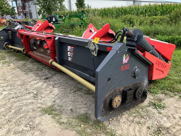 2011 Capello Quasar F8 Header - Row Crop for sale — view 2