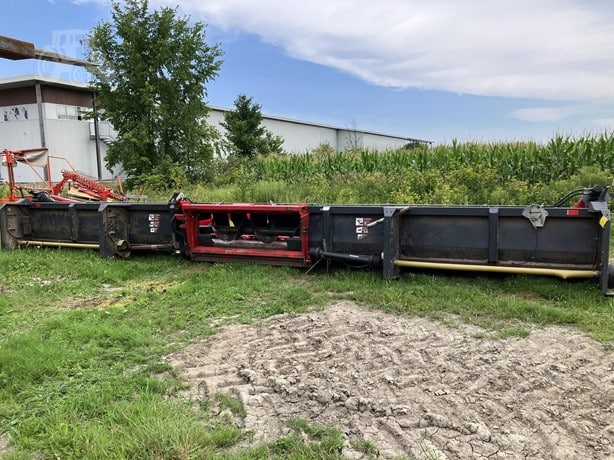 2011 Capello Quasar R12 Header - Row Crop for sale — view 4