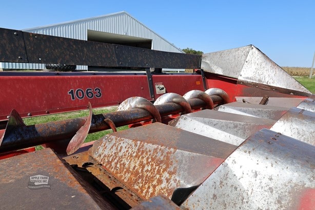 1991 Case IH Header - Row Crop for sale — view 3