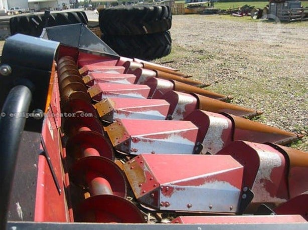 1998 Case IH Header - Row Crop for sale — view 2