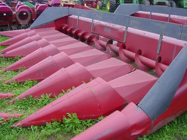 1986 Case IH Header - Row Crop for sale — view 2