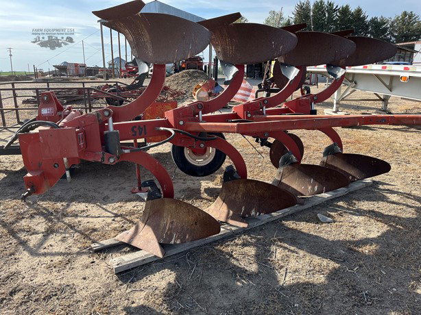Case IH Tillage - Plough for sale — view 2