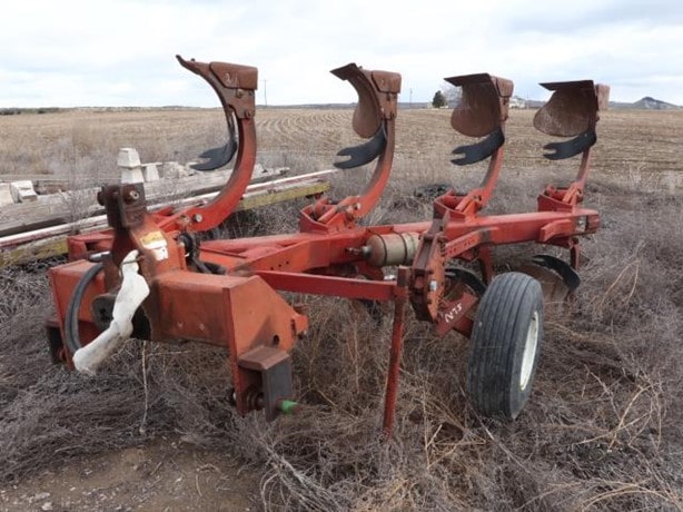 1989 Case IH Tillage - Plough for sale — view 2