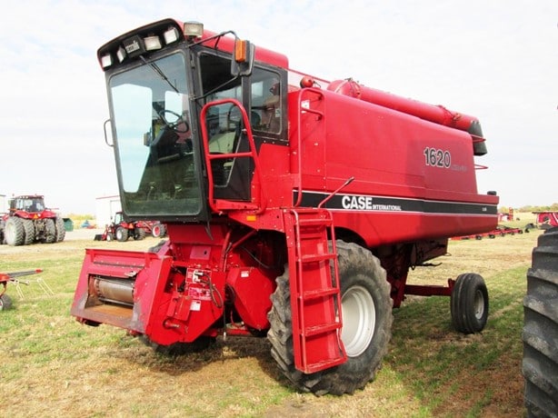 1986 Case IH Combine Harvester for sale
