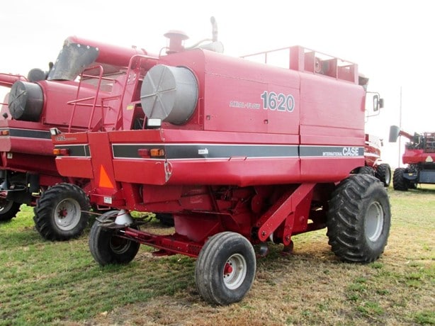 1986 Case IH Combine Harvester for sale — view 5
