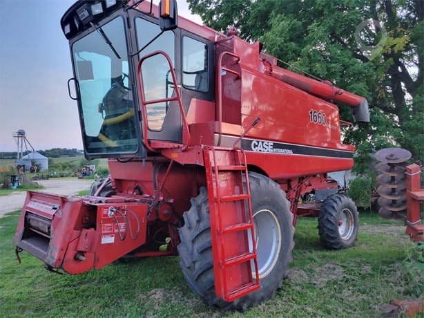 1991 Case IH Combine Harvester for sale