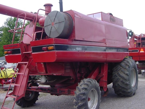 1991 Case IH Combine Harvester for sale — view 3
