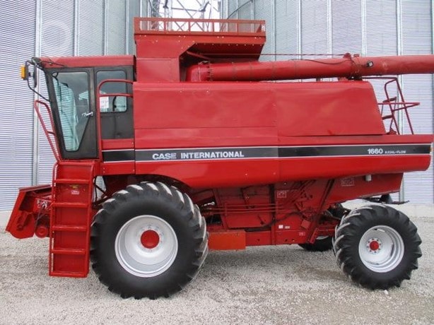1991 Case IH Combine Harvester for sale — view 3