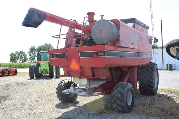 1986 Case IH Combine Harvester for sale — view 5