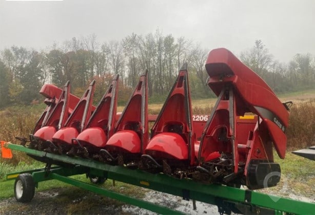 2003 Case IH Header - Row Crop for sale — view 2