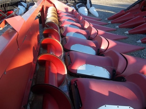 2005 Case IH Header - Row Crop for sale — view 3