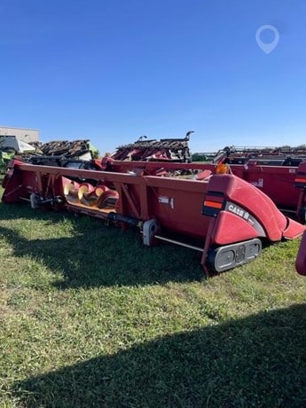 2003 Case IH Header - Row Crop for sale — view 3