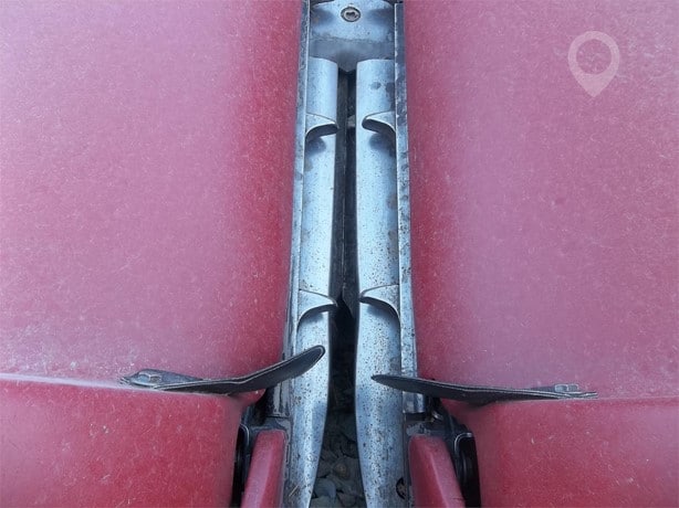 2001 Case IH Header - Row Crop for sale — view 3