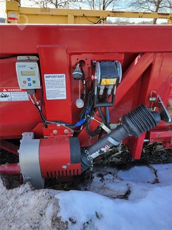 Case IH Header - Row Crop for sale — view 5