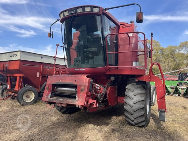 Case IH Combine Harvester for sale — view 2
