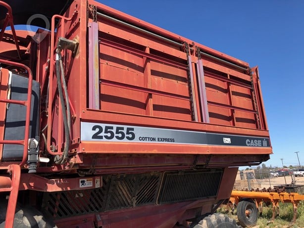 2001 Case IH Cotton Picker for sale — view 4