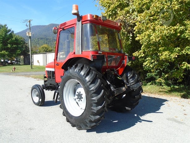1997 Case IH 4230D Tractor - Wheel for sale — view 4