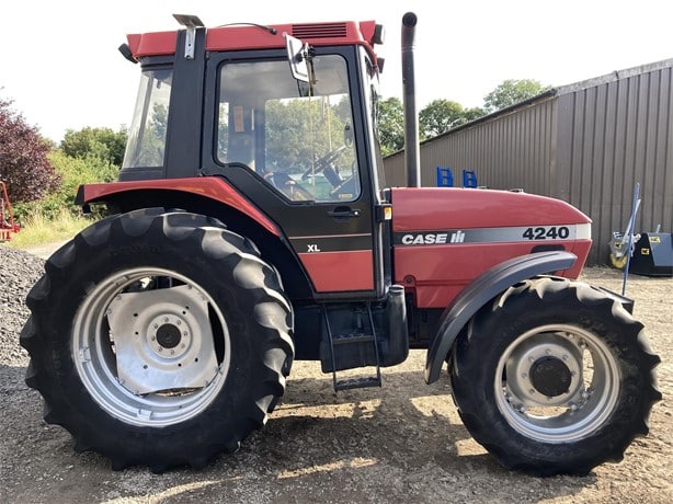 1995 Case IH Tractor - Wheel for sale — view 5