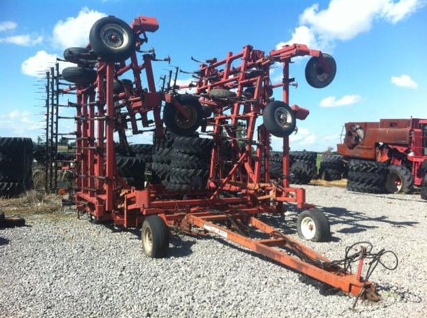 1997 Case IH Tillage - Cultivator for sale
