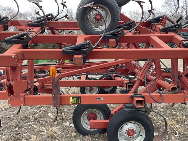 Case IH Tillage - Cultivator for sale — view 3