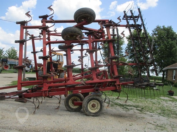 Case IH Tillage - Cultivator for sale — view 3