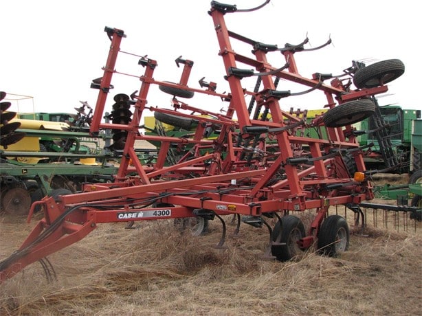 Case IH Tillage - Cultivator for sale — view 4