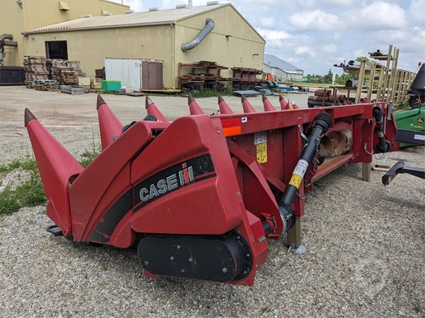 Case IH Header - Row Crop for sale — view 3