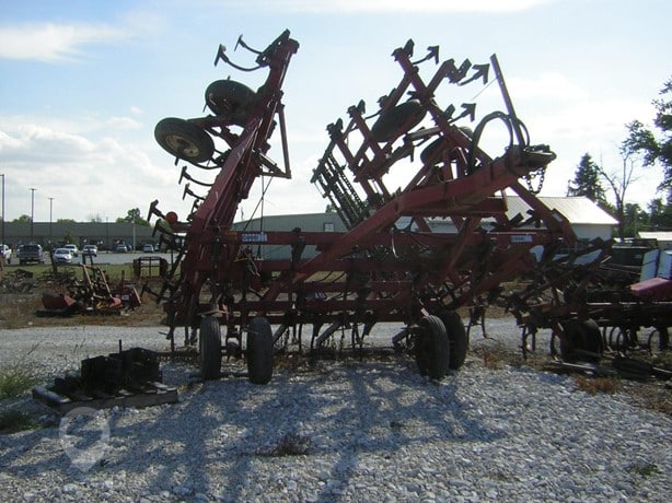 Case IH Tillage - Cultivator for sale