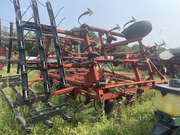 Case IH Tillage - Cultivator for sale — view 2