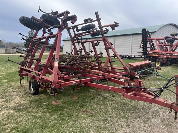 Case IH Tillage - Cultivator for sale — view 2