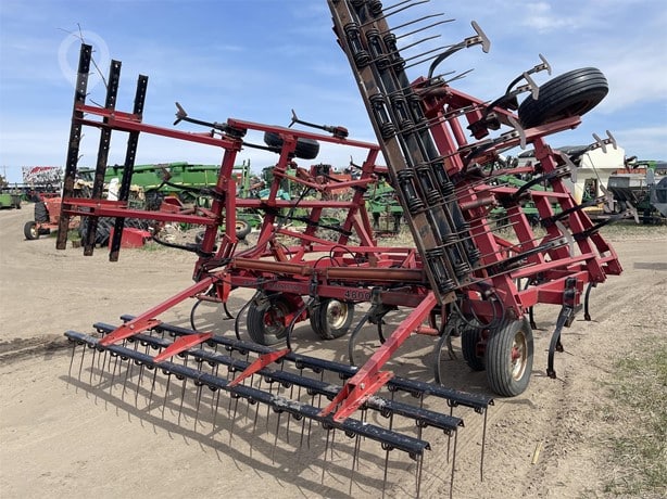 Case IH Tillage - Cultivator for sale — view 3