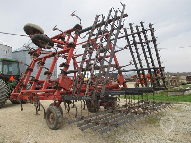 Case IH Tillage - Cultivator for sale — view 4
