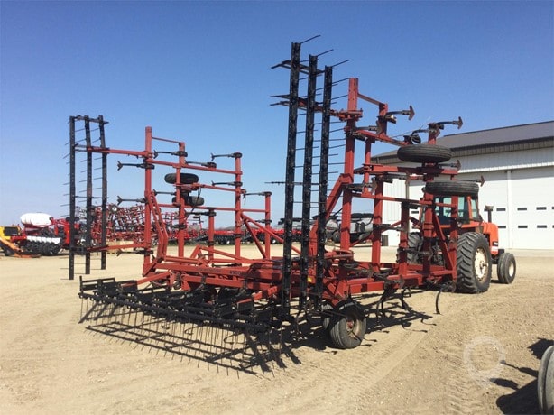 Case IH Tillage - Cultivator for sale — view 3
