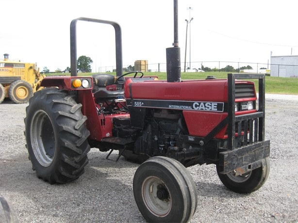 1985 Case IH Tractor - Wheel for sale