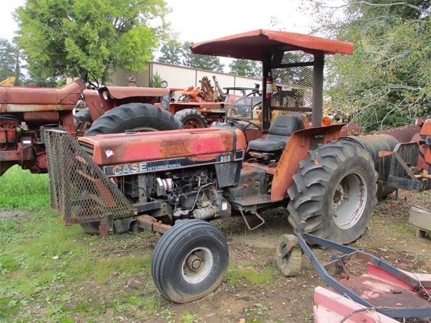 Case IH Tractor - Wheel for sale — view 2